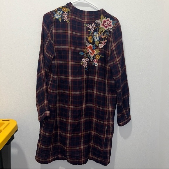 Johnny Was Esmeralda Trapeze Tunic Color: WIPLA Size Small - Picture 2 of 5